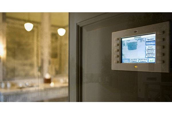 Преимущества IP-видеодомофонов